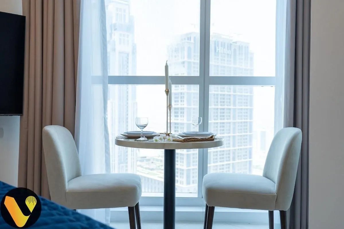 Appartamento Vogue Business Bay Court Tower Walkable To Business Bay Metro Station And Next To Jw Marriott Marquis Hotel Dubai